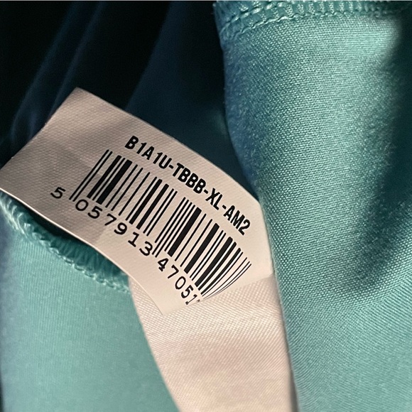 Gymshark training cropped leggings size XL in teal - Picture 9 of 9